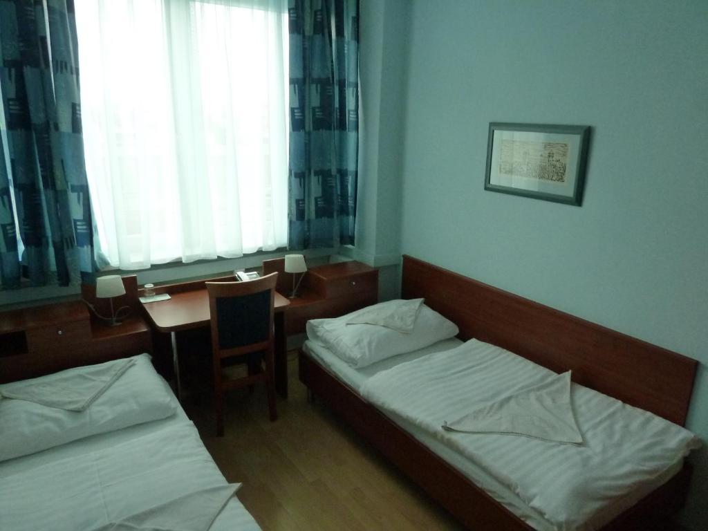 Hotel Jurki Dom Bratislava Habitación foto